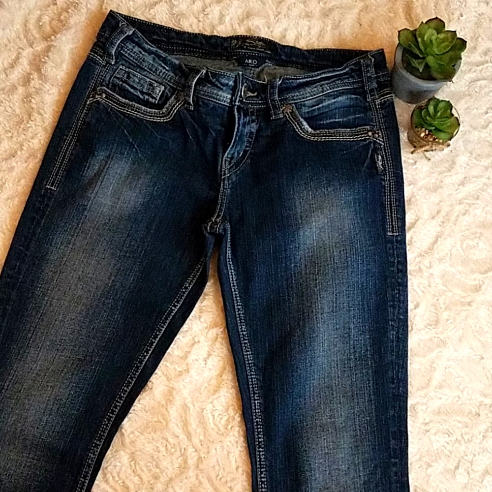 EUC Silver Aiko Jean's Size 29/33